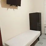 Canalet\'S House